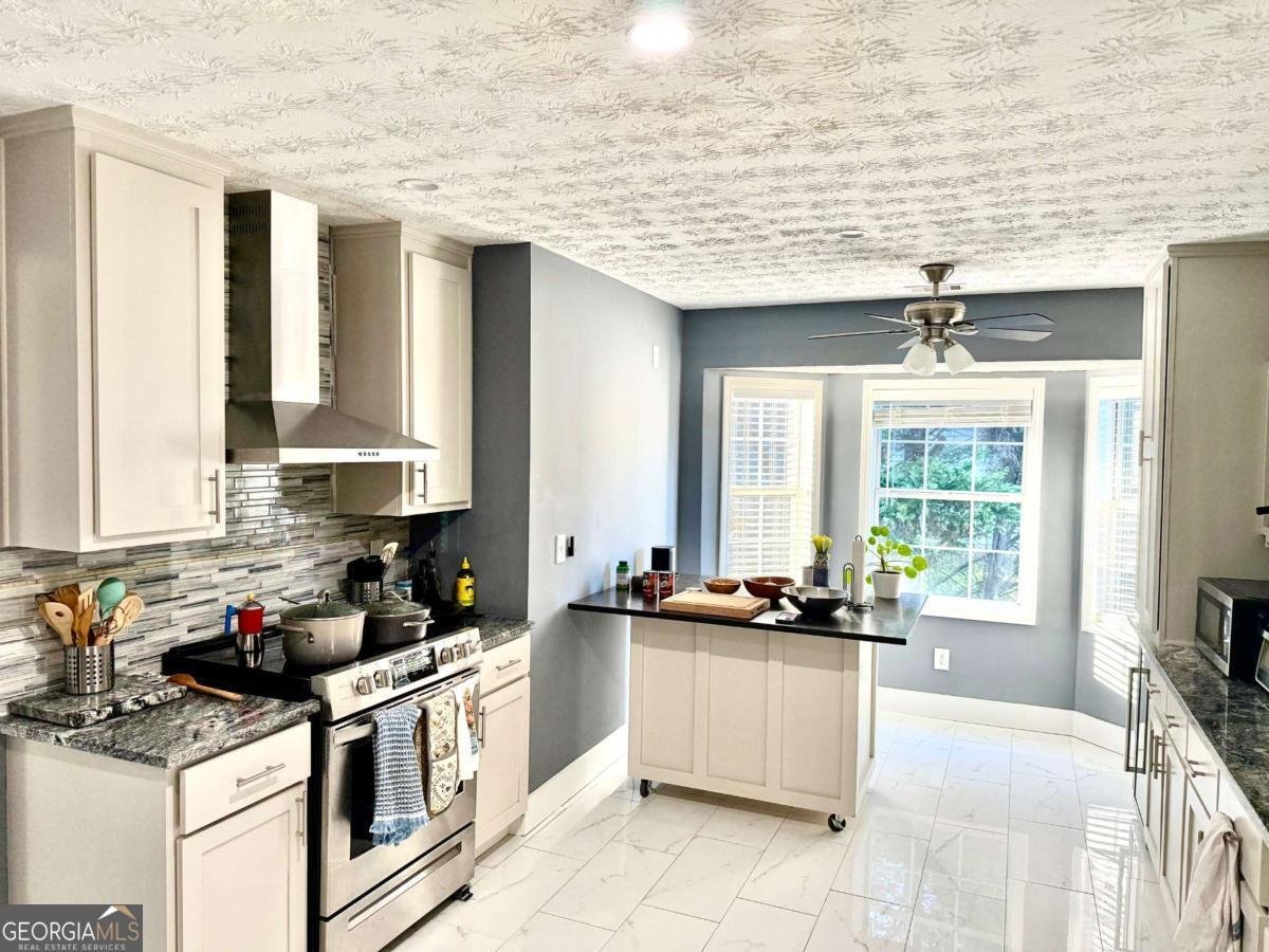 3310 Stratton Lane Dacula - 5