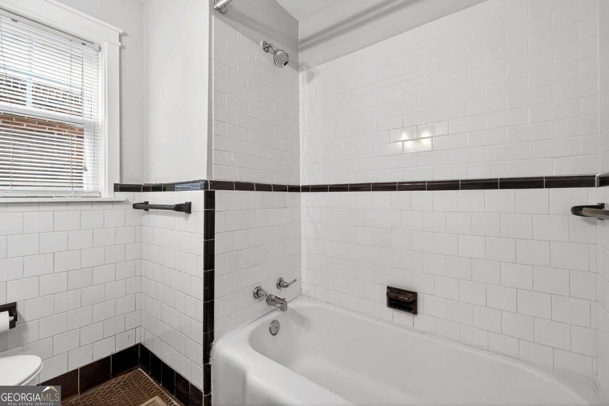 1131 Harwell Street Atlanta - 24