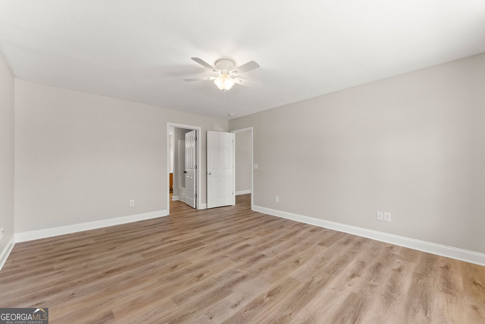 137 Sherrell Drive Cleveland - 26