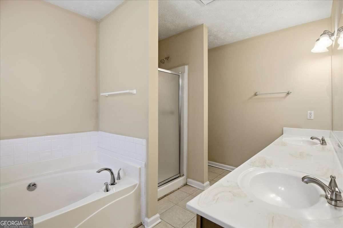 2044 Lakeland Drive Dacula - 20