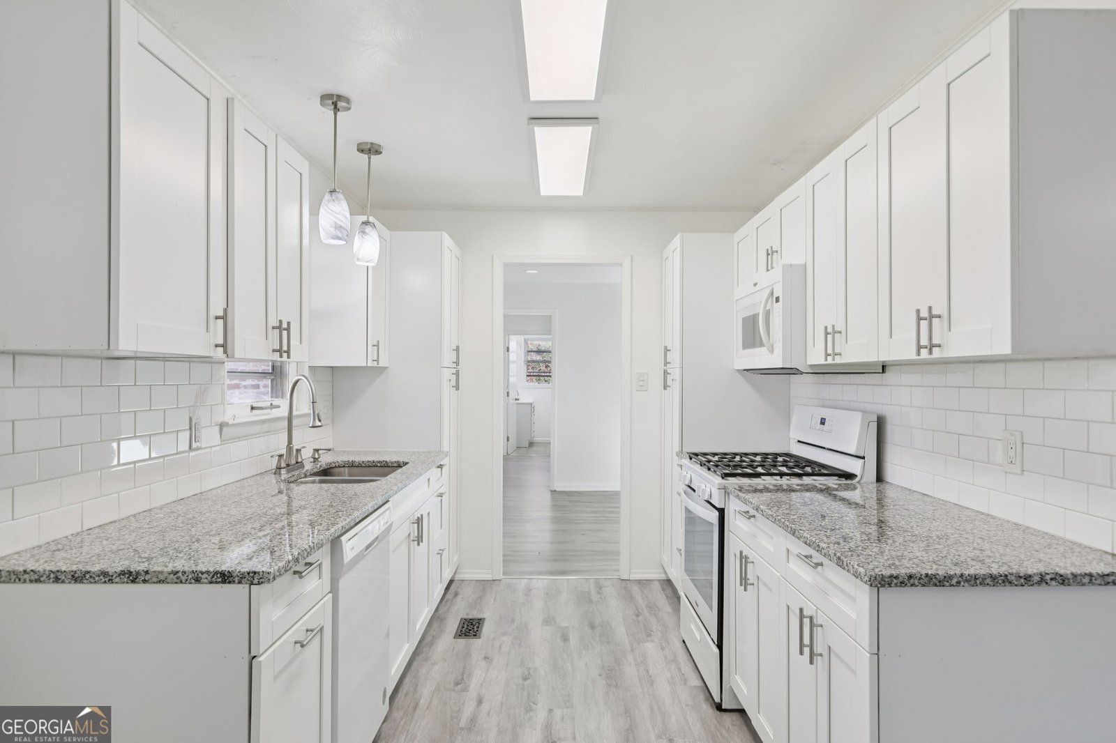 1588 Atwood Drive Macon - Photo 9