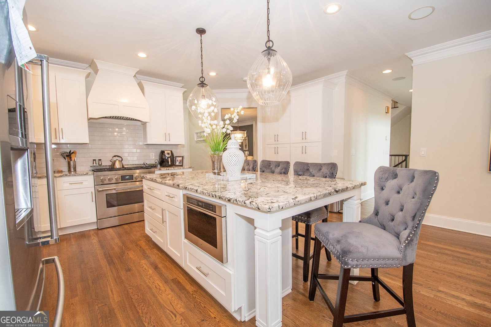 4054 Lyon Boulevard Atlanta - 17