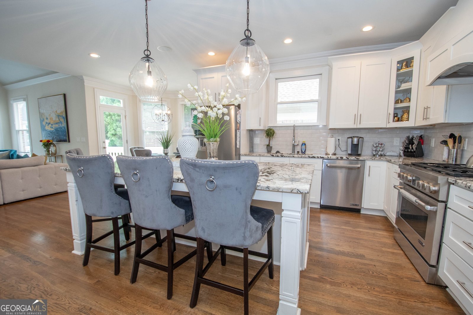 4054 Lyon Boulevard Atlanta - 18