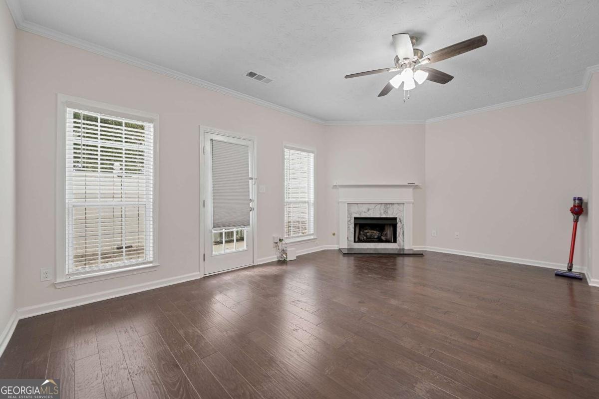 902 Tree Creek Boulevard Lawrenceville - 11