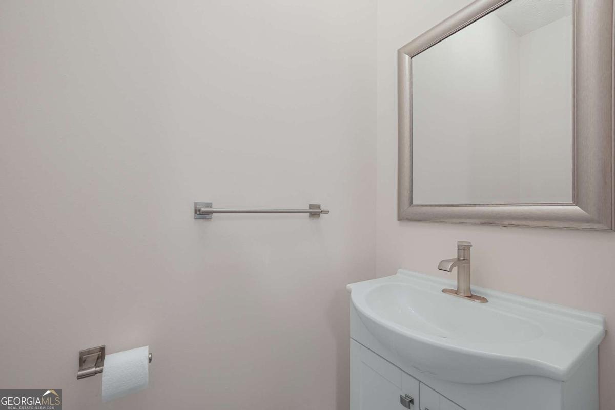 902 Tree Creek Boulevard Lawrenceville - 13