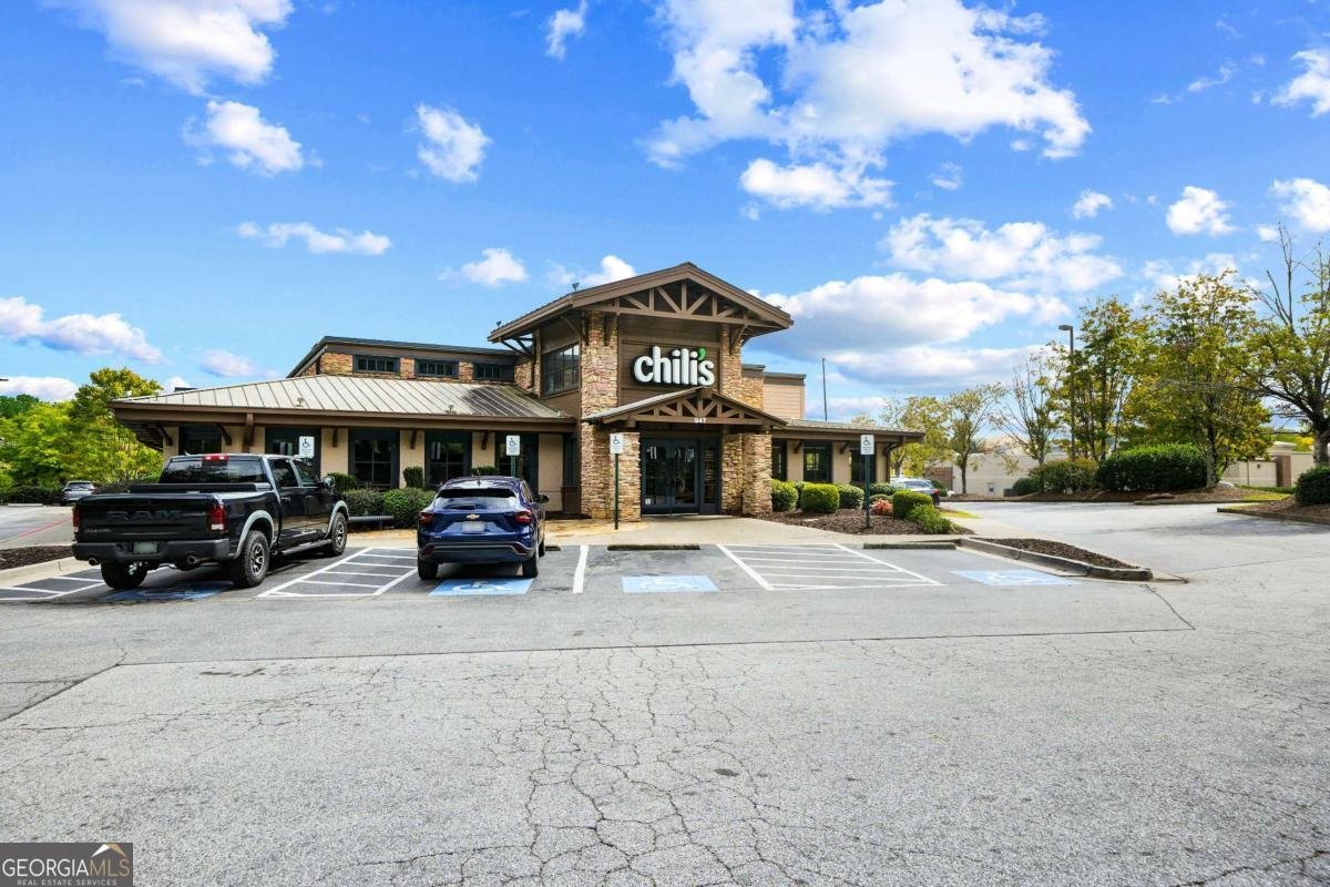 902 Tree Creek Boulevard Lawrenceville - 34