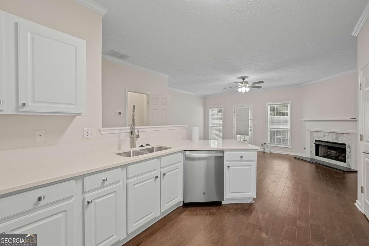 902 Tree Creek Boulevard Lawrenceville - 8