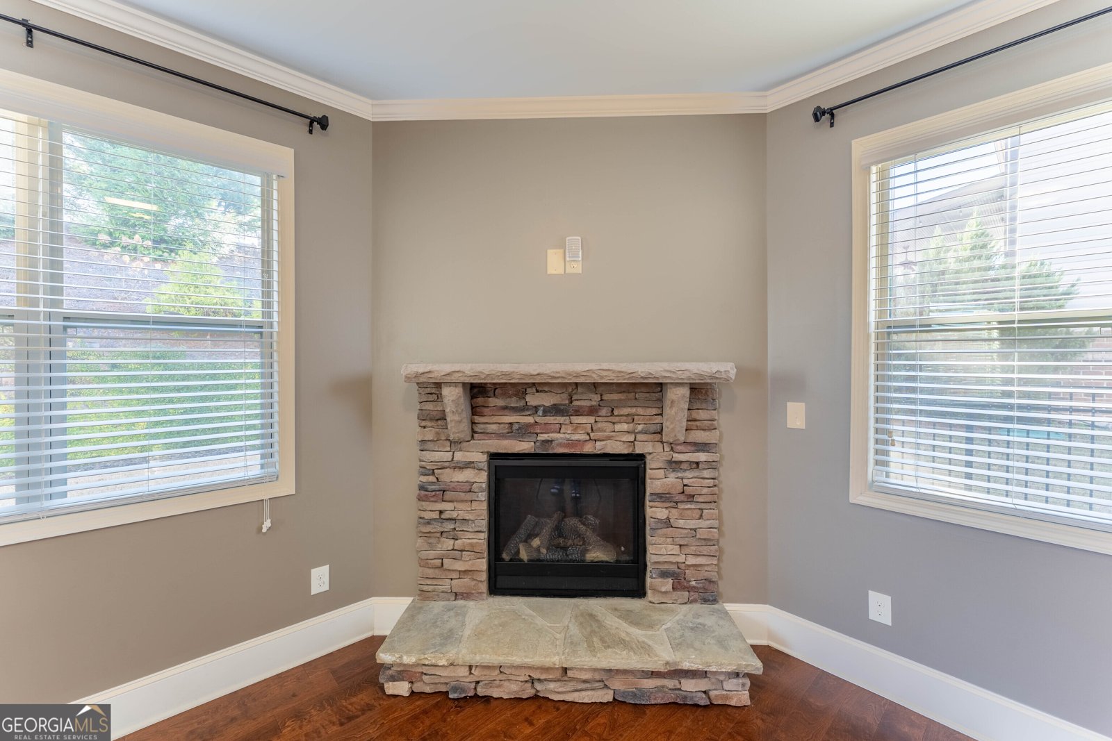 7590 Bromyard Terrace Cumming - 18