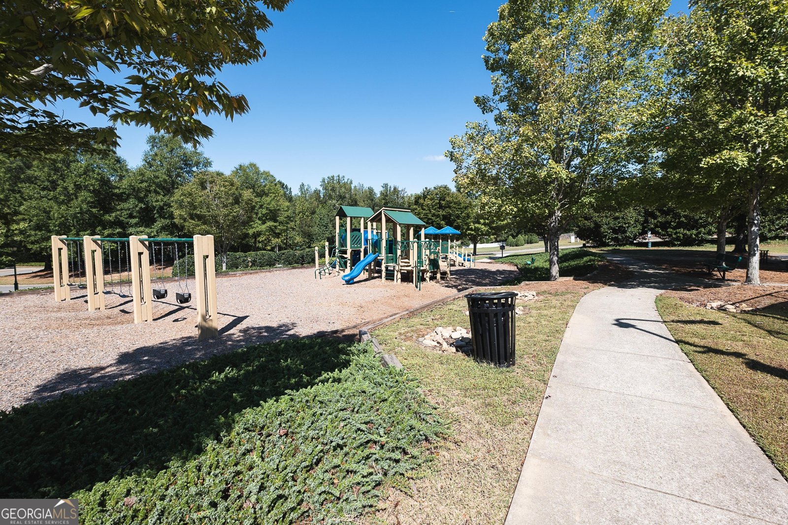 1255 Lakeside Overlook Canton - 56