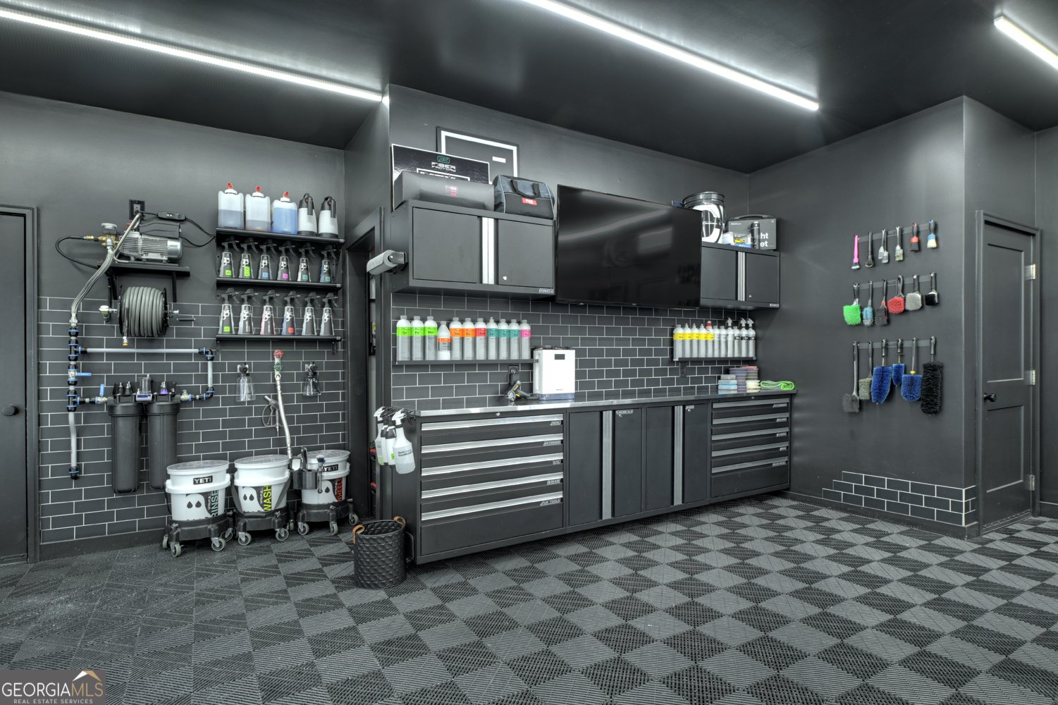 2520 Carlan Road Fairmount - 48