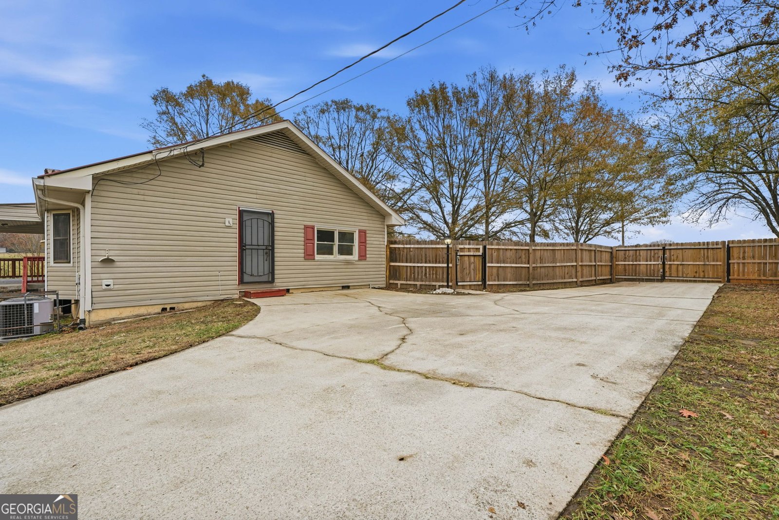 1675 Knight Circle Loganville - 26