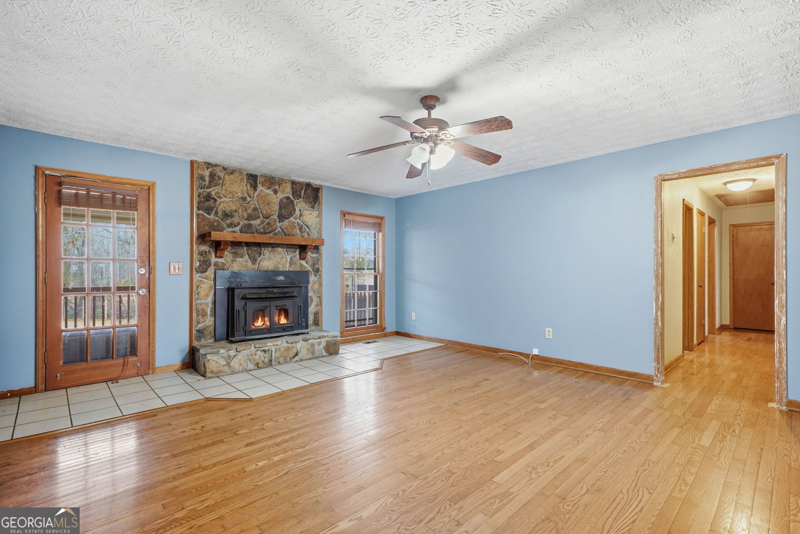 1675 Knight Circle Loganville - 4