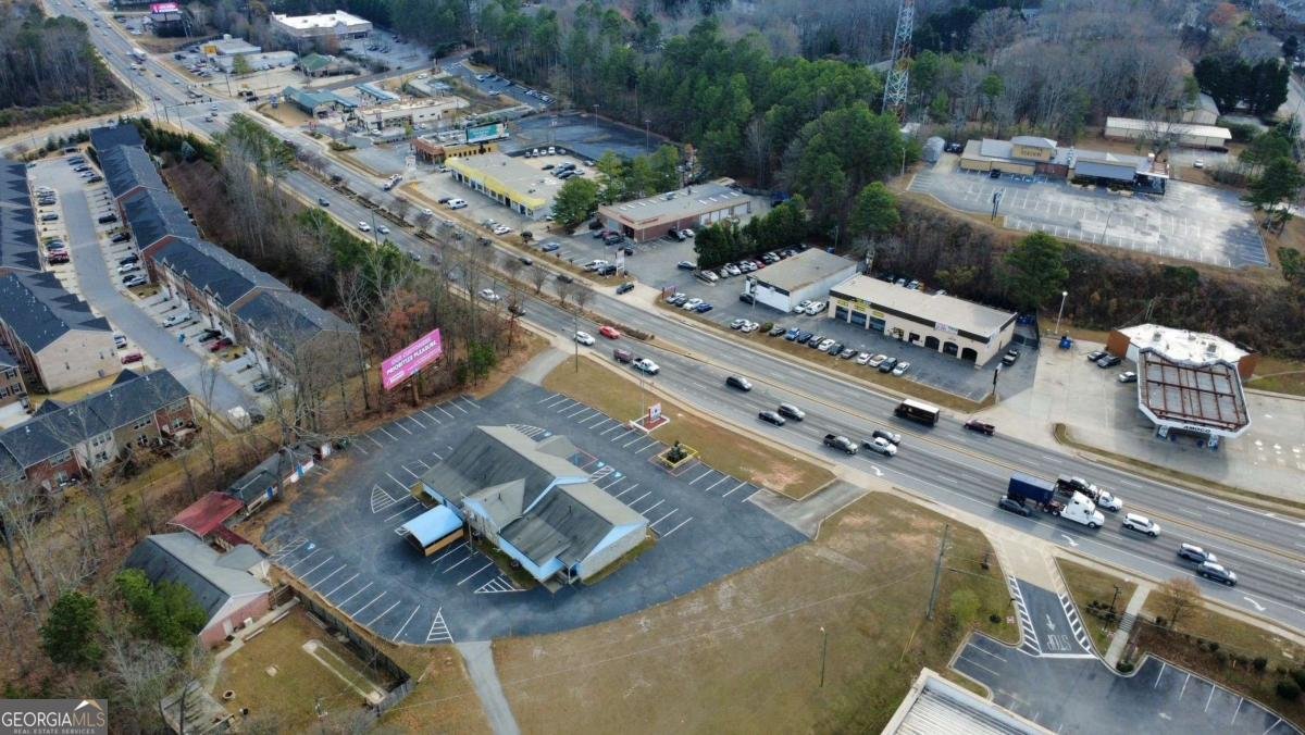 3131 WILDBERRY RUN Lane Snellville - 69