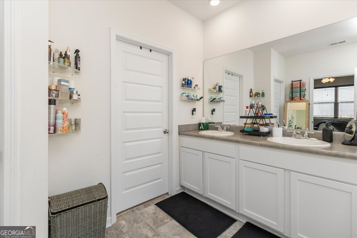 219 Barnyard Way Perry - 28