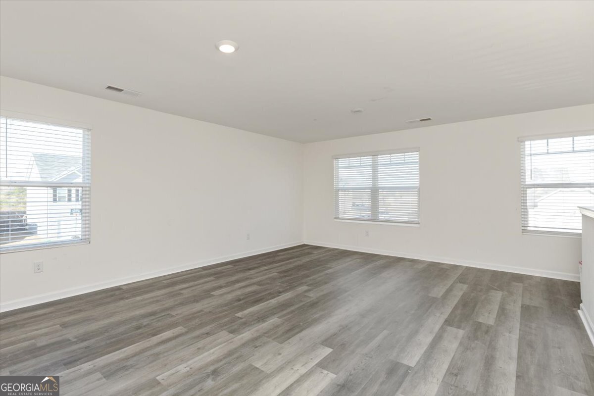 219 Barnyard Way Perry - 30