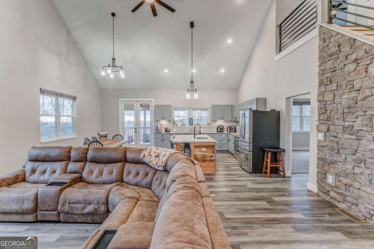 1172 Hunter Drive Ranger - 15