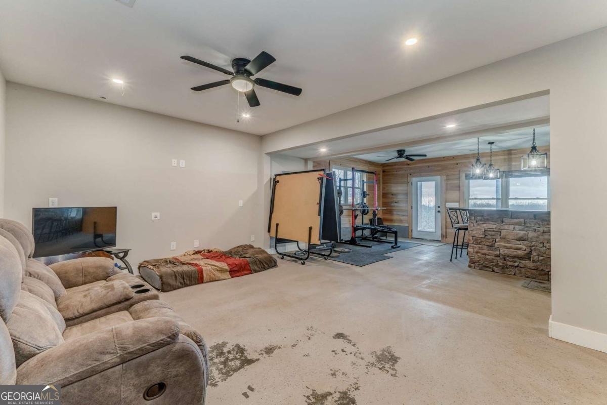 1172 Hunter Drive Ranger - 44