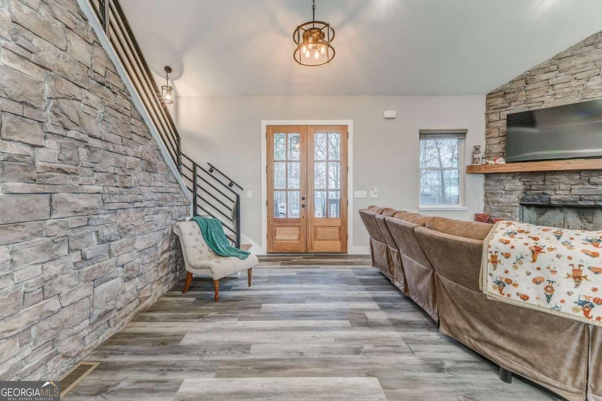 1172 Hunter Drive Ranger - 9