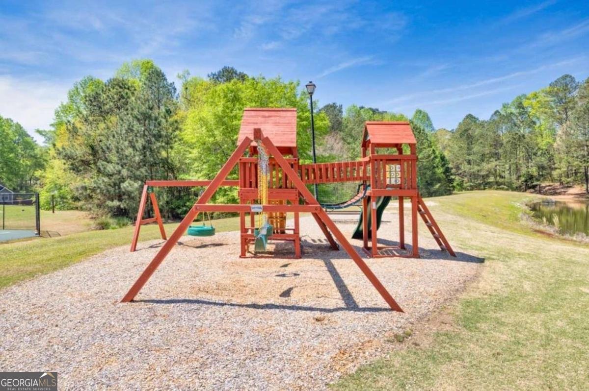 2361 Emerald Drive Loganville - 10