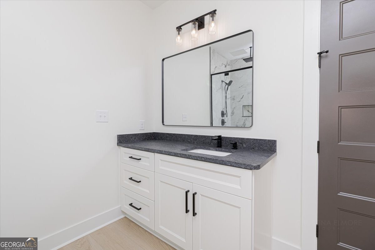 6975 Columbus Road Lizella - 58