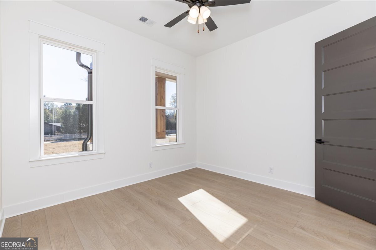 6975 Columbus Road Lizella - 66