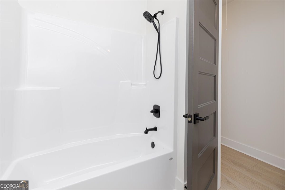 6975 Columbus Road Lizella - 70