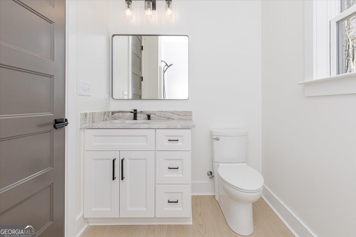 6975 Columbus Road Lizella - 72