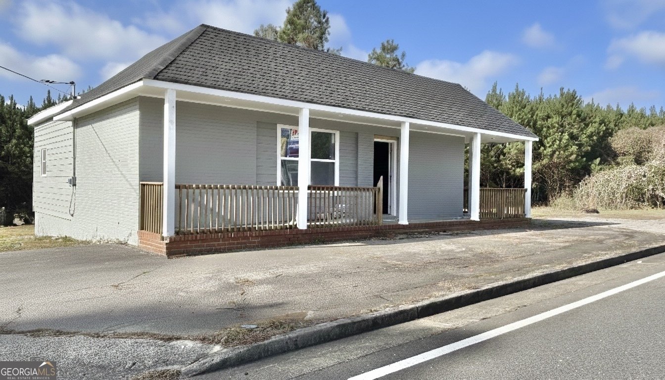 2563 Roosevelt Highway Manchester - main photo