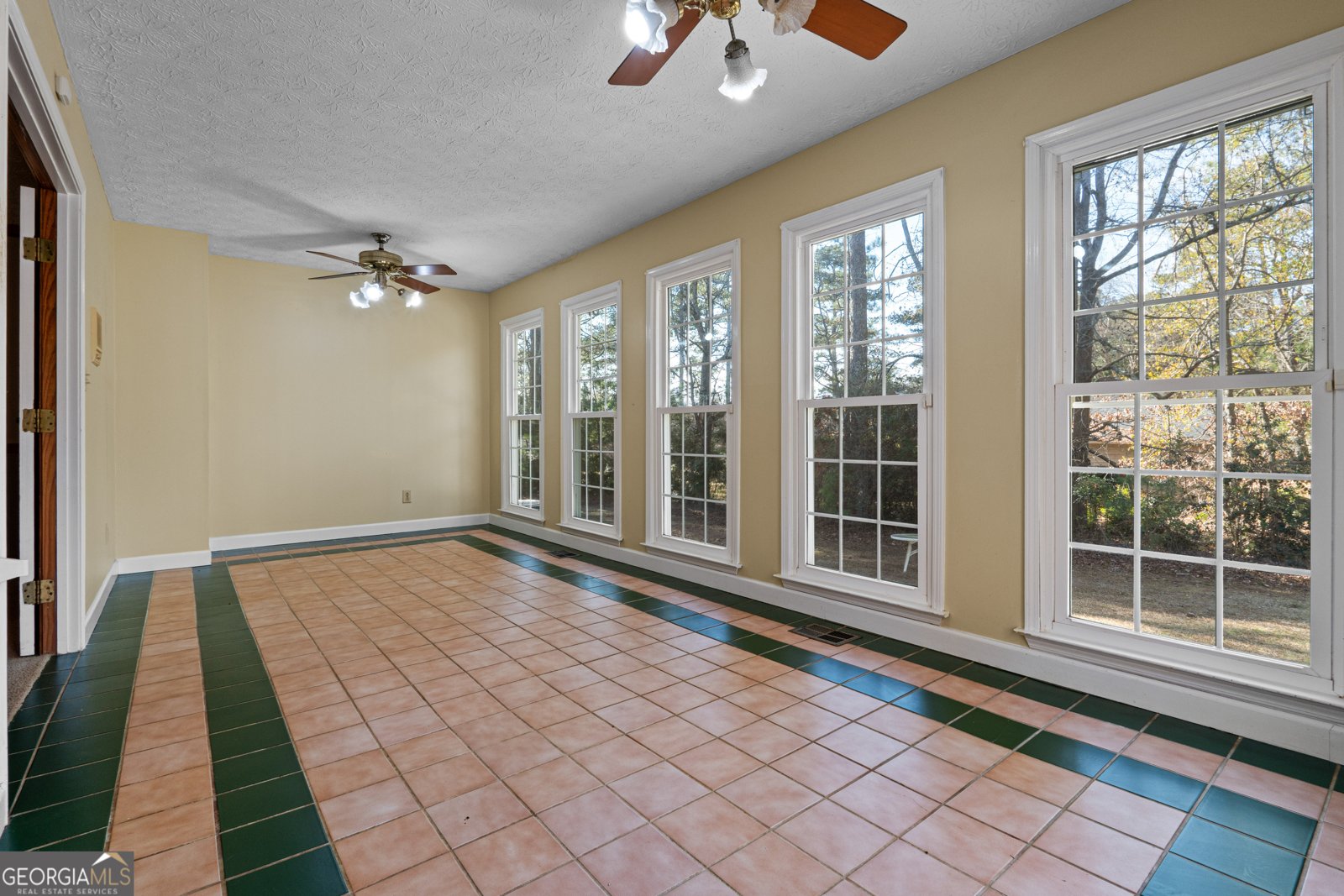 1105 Wedgewood Drive Fayetteville - 22