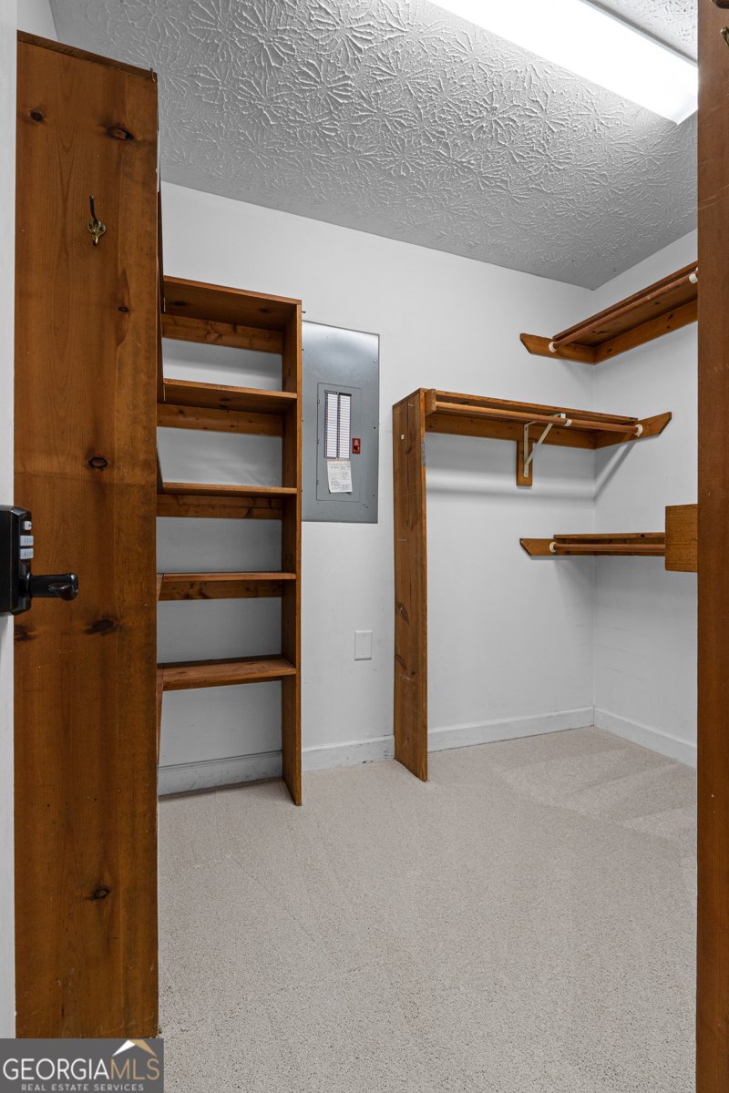 1105 Wedgewood Drive Fayetteville - 30