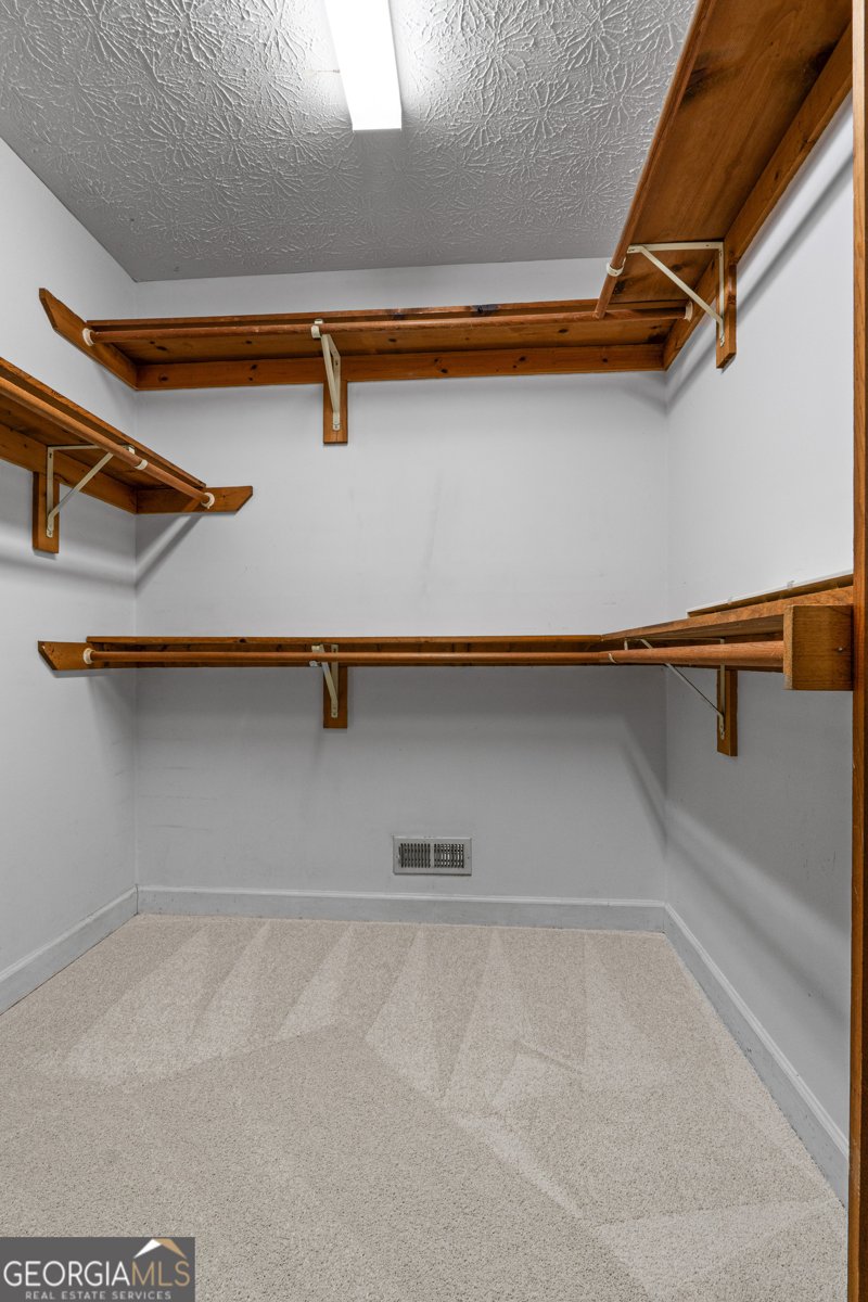 1105 Wedgewood Drive Fayetteville - 31