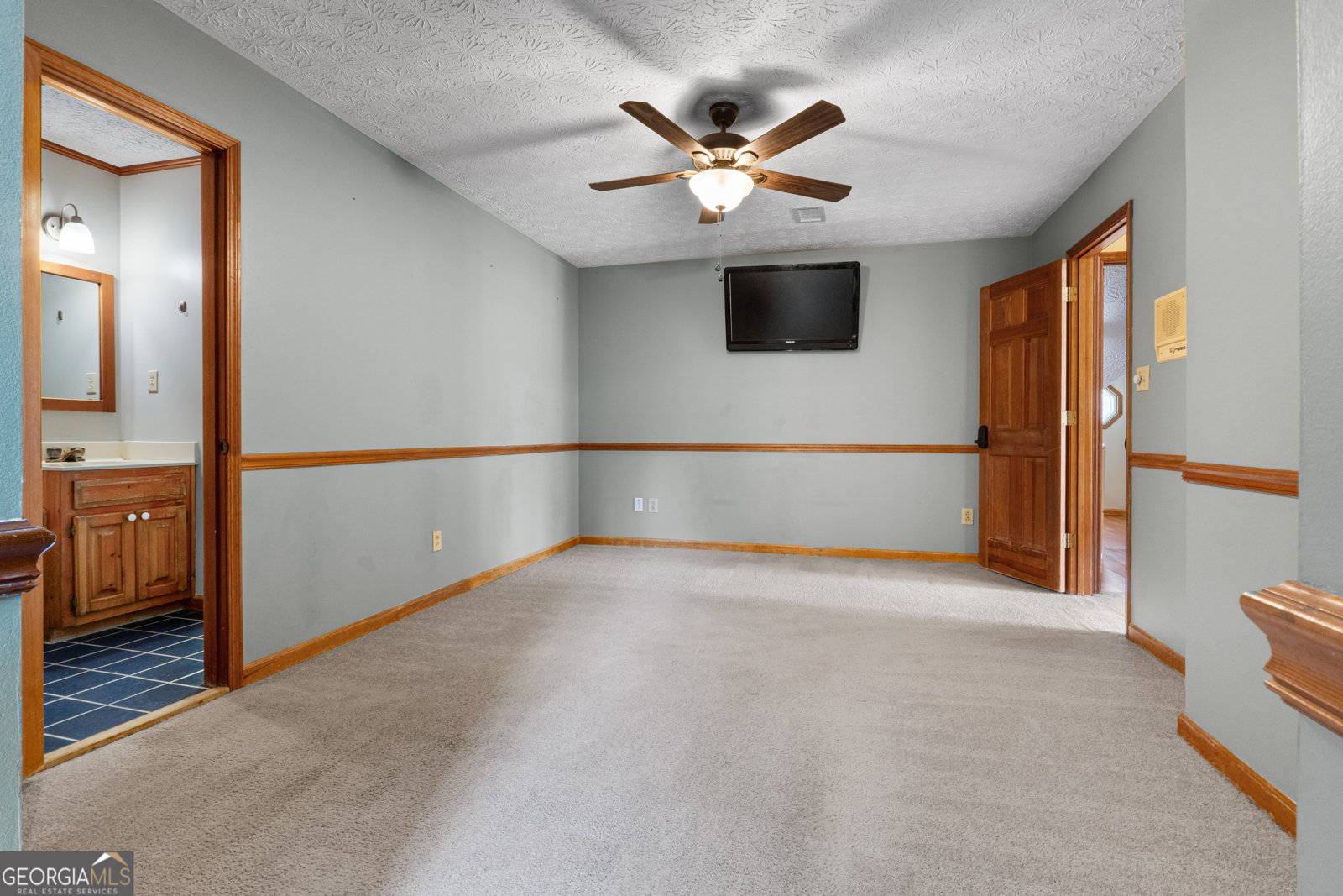 1105 Wedgewood Drive Fayetteville - 36