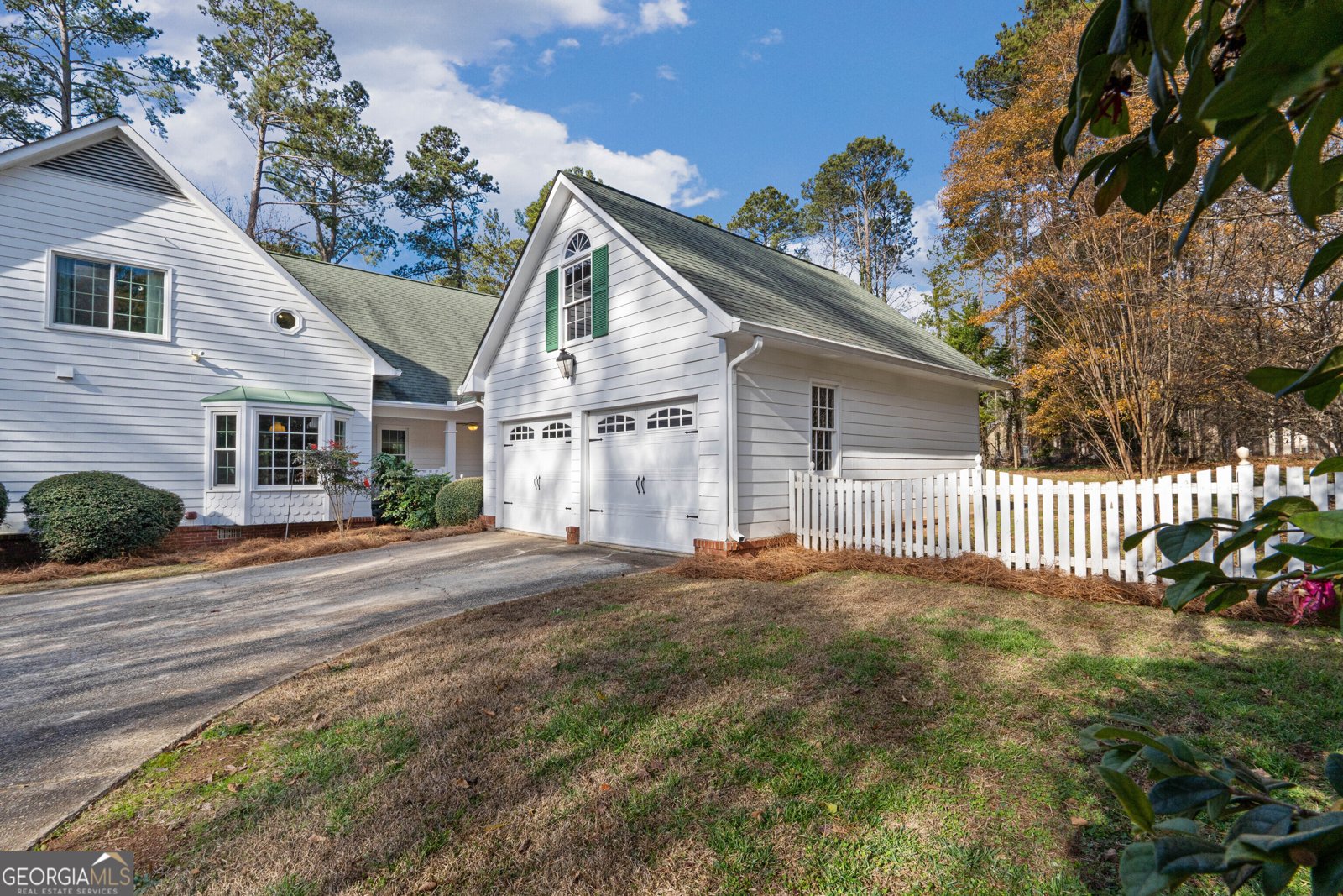 1105 Wedgewood Drive Fayetteville - 55