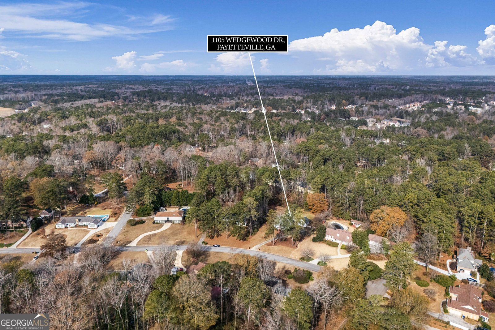 1105 Wedgewood Drive Fayetteville - 65