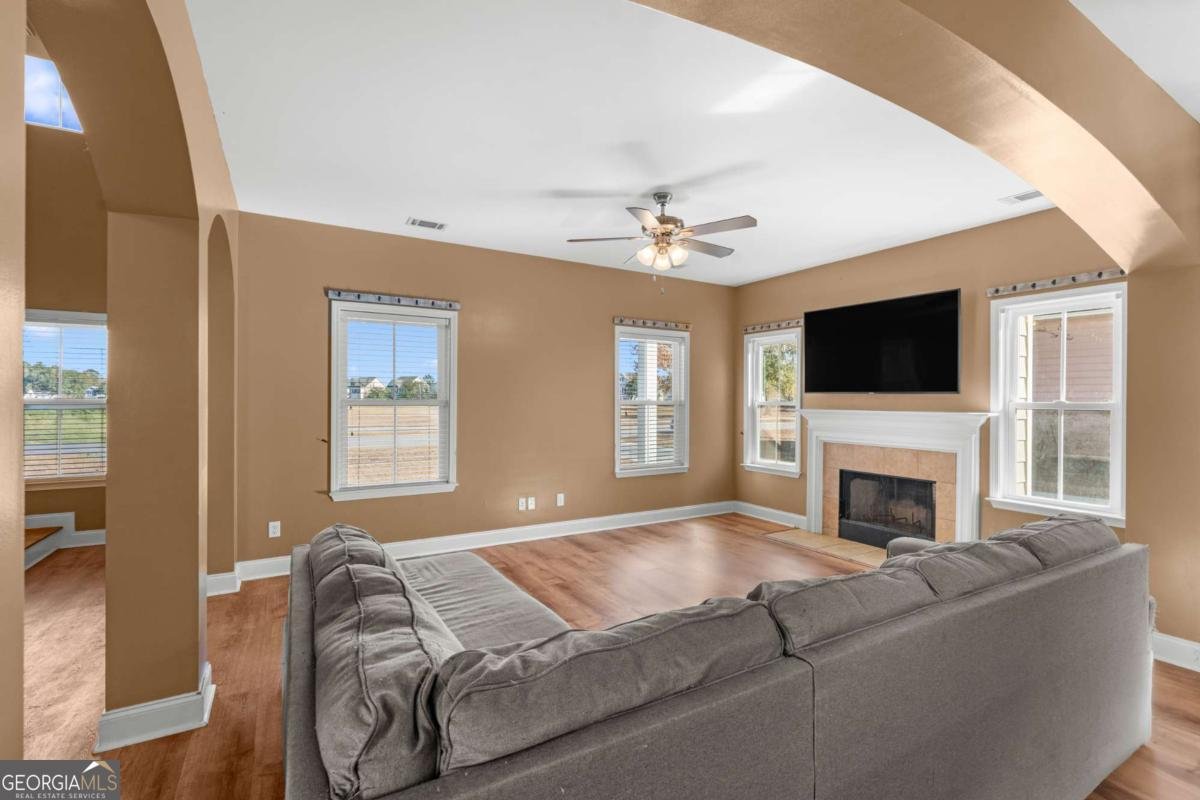 110 Sunbury Drive Richmond Hill - 13