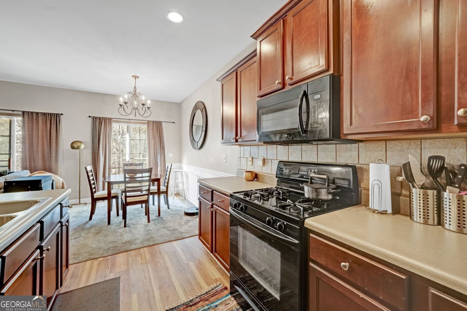 727 Celeste Lane Atlanta - 13