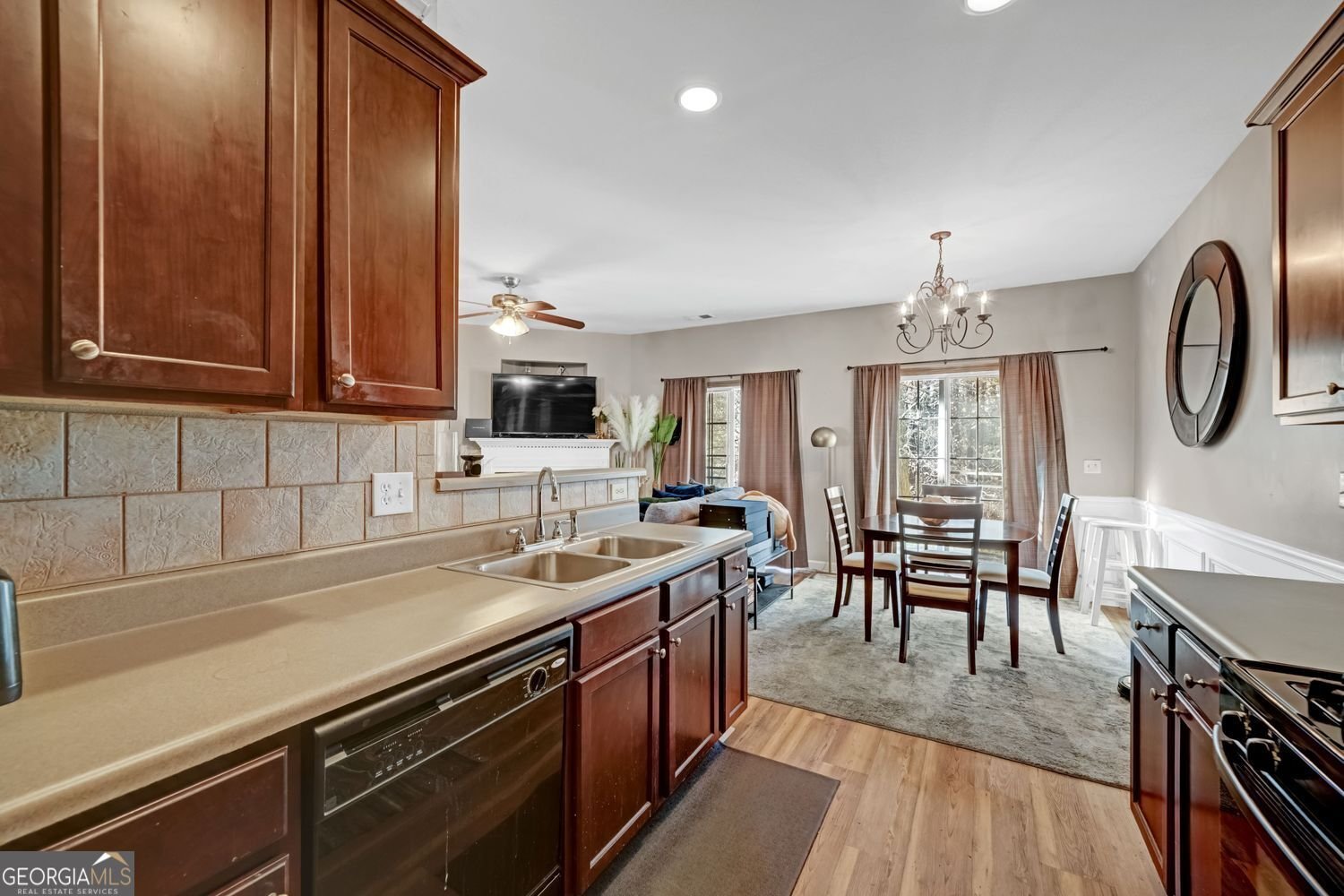 727 Celeste Lane Atlanta - 14