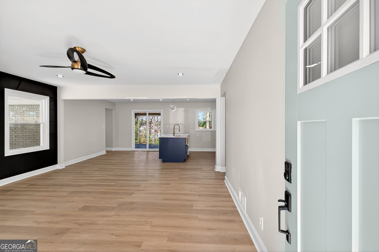 5666 WOODLAND Douglasville - 2