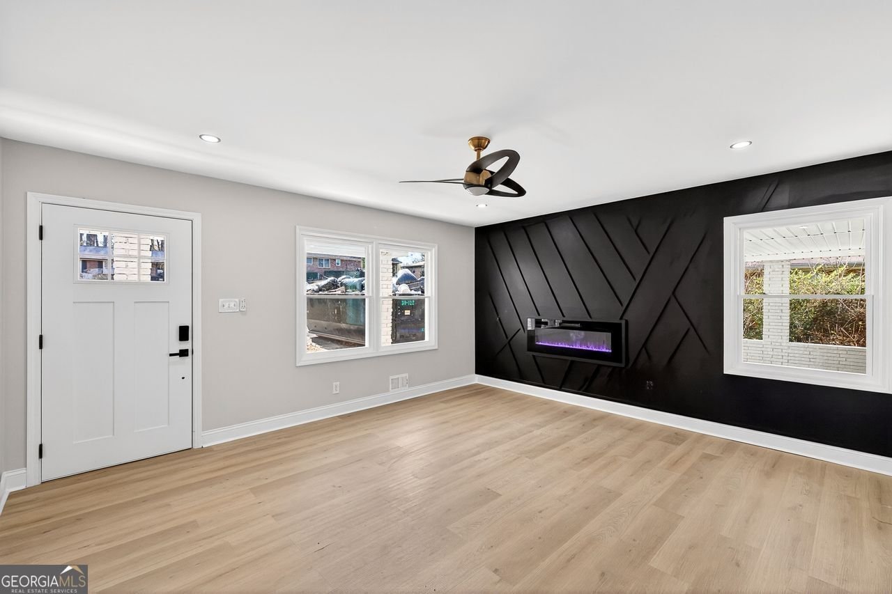 5666 WOODLAND Douglasville - 7