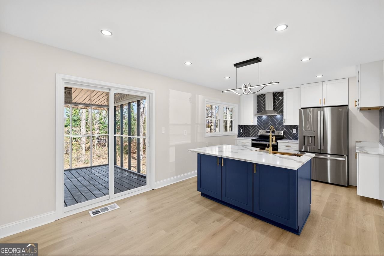 5666 WOODLAND Douglasville - 9