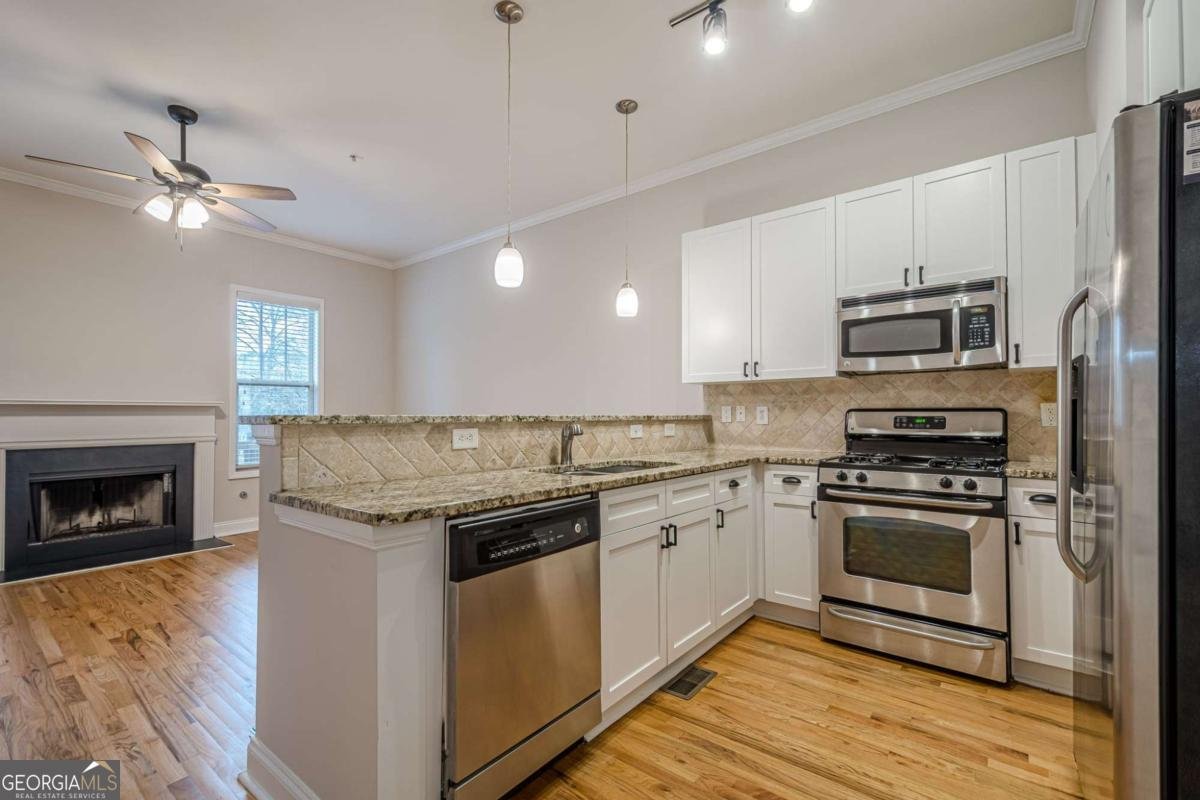 1949 Sterling Oaks Circle Atlanta - 6