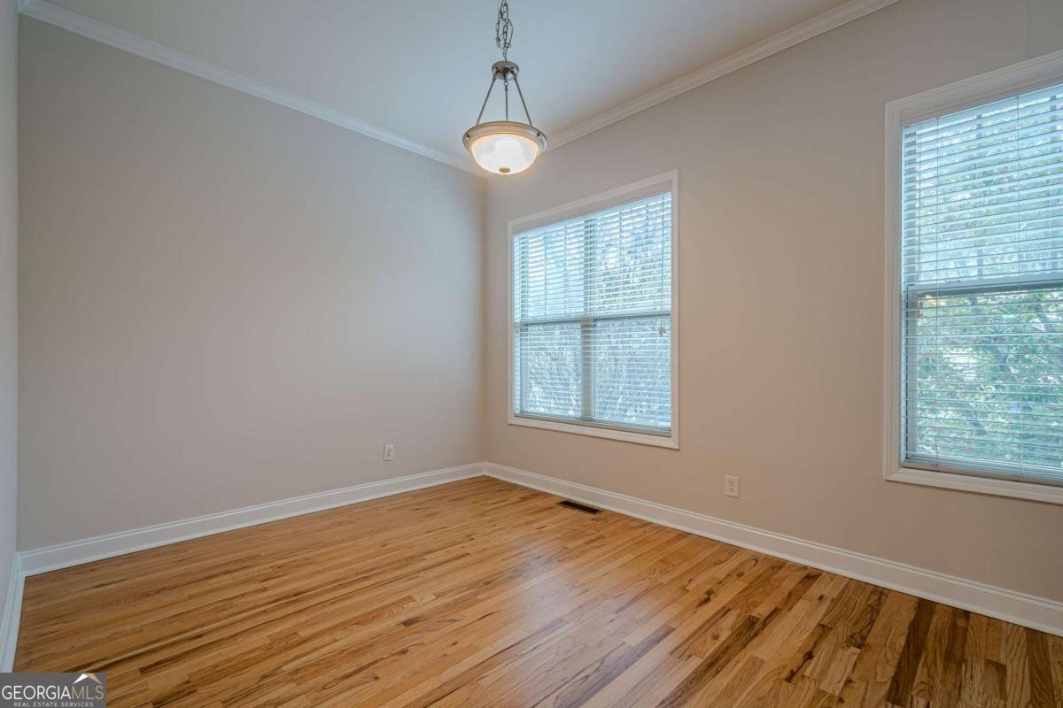 1949 Sterling Oaks Circle Atlanta - 9