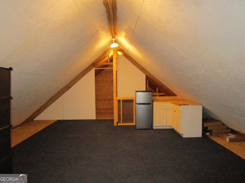 5074 Highway 255 Cleveland - 43