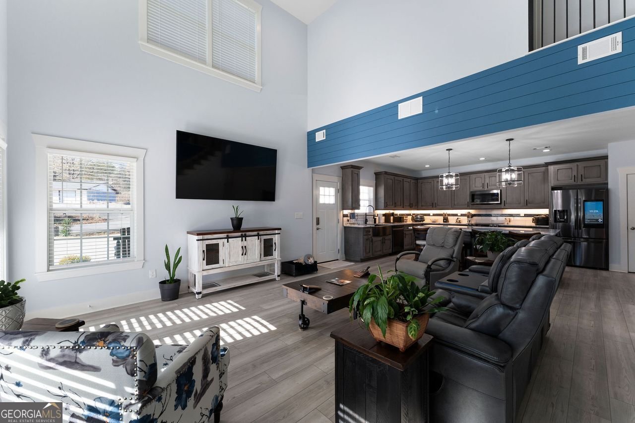 547 CENTER Cartersville - 29