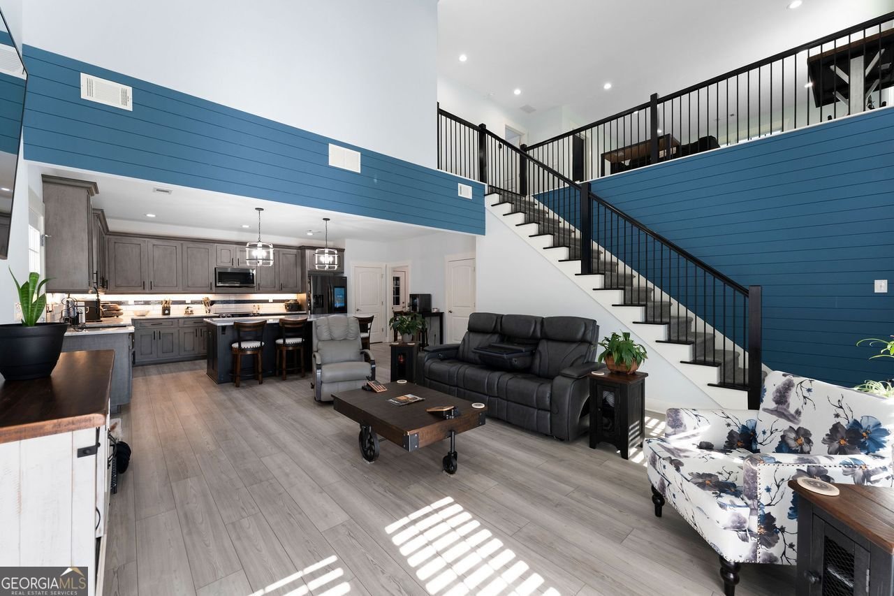 547 CENTER Cartersville - 30