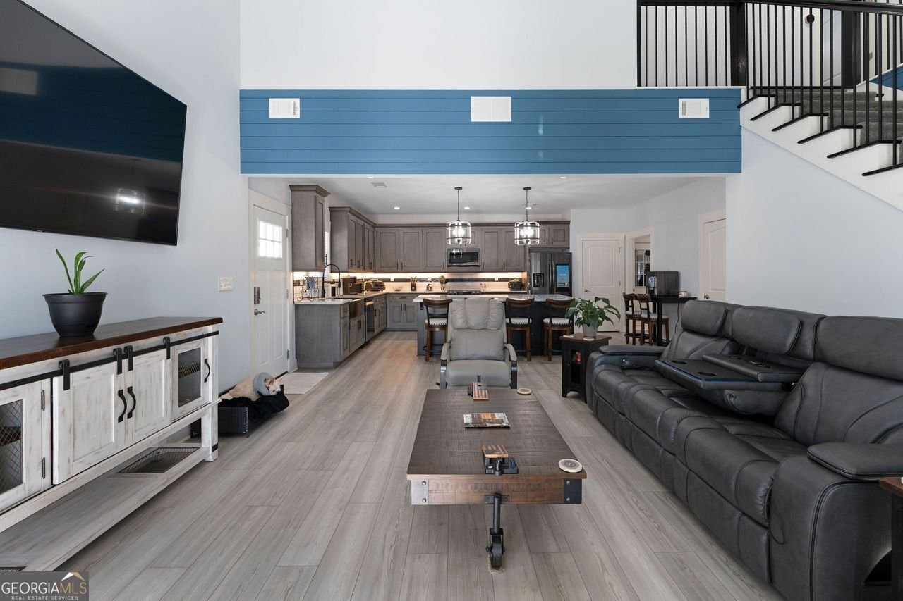 547 CENTER Cartersville - 39