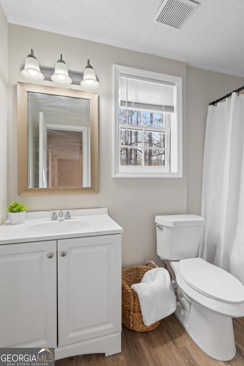 140 ELBERTA Drive Newnan - 35