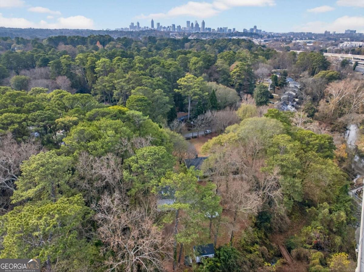 1040 Lindridge Drive Atlanta - 34