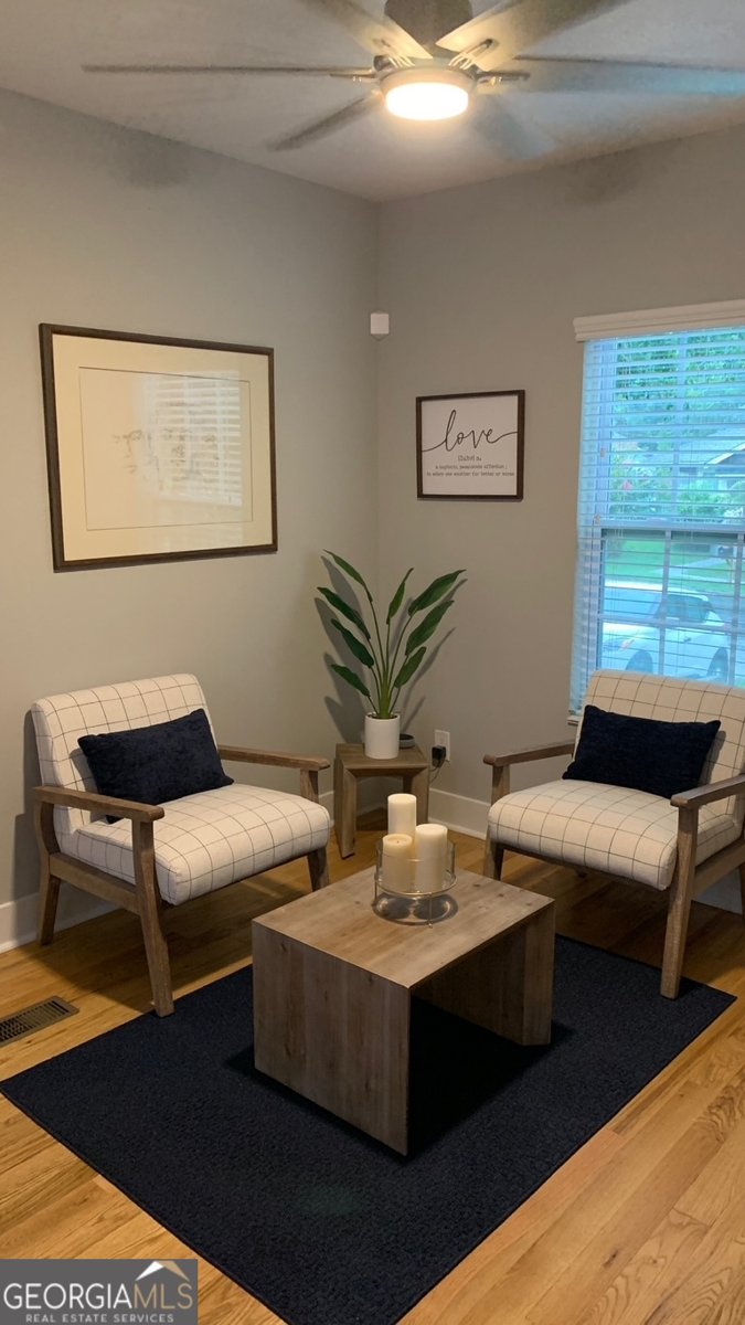 221 Laurel Avenue Atlanta - 2