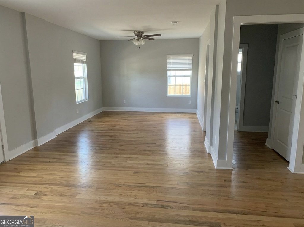 221 Laurel Avenue Atlanta - 3